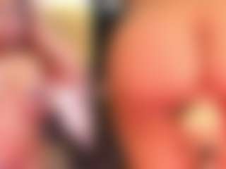 sara-seexy's Live Sex Cam Show