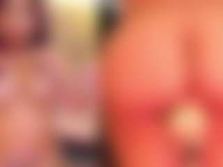 sara-seexy's Live Sex Cam Show