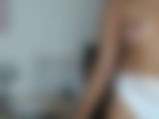 Live cam show with briannalorens - White Curvy on xplaylive.com | colombia