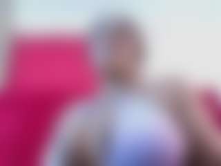 Live cam show with Harley evans - Ebony on Chatstar | colombia