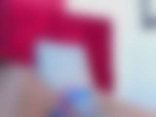 Live cam show with Harley evans - Bedroom on Dare Cams