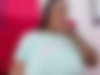 Live cam show with Harley evans - Black Squirt on Camsoda