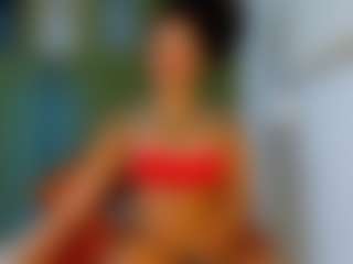 Live cam show with Karlyee - Normal on Camming Site