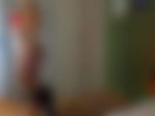 Karlyee's Live Sex Cam Show
