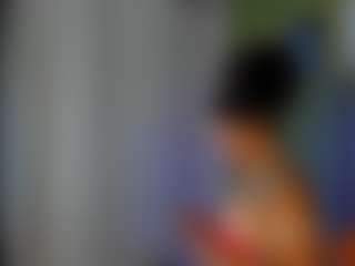 Live cam show with Karlyee - Double Penetration on Pornisteam.com