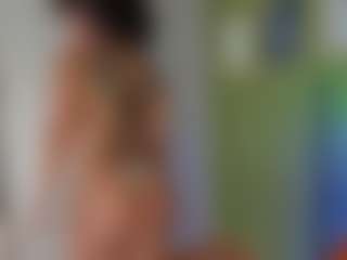 Live cam show with Karlyee - HD on Camsoda