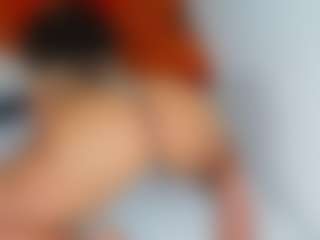 Karlyee's Live Sex Cam Show