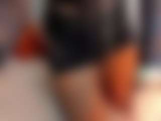Karlyee's Live Sex Cam Show
