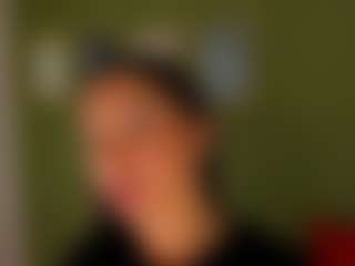 Karlyee's Live Sex Cam Show