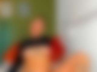 Karlyee's Live Sex Cam Show