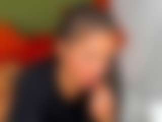 Karlyee's Live Sex Cam Show