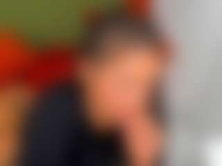 Karlyee's Live Sex Cam Show
