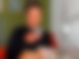 Live cam show with Karlyee - Tiny Tits on Soda Cam