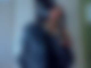 Karlyee's Live Sex Cam Show