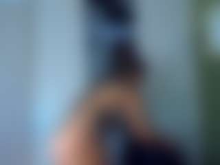 Karlyee's Live Sex Cam Show