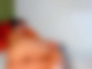Live cam show with Karlyee - Drinking on xfollow cams