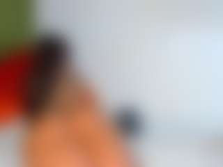 Live cam show with Karlyee - White on sexylivex.com | colombia