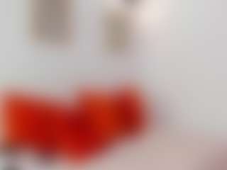 Live cam show with Karlyee - Facial Piercings on Camming Site