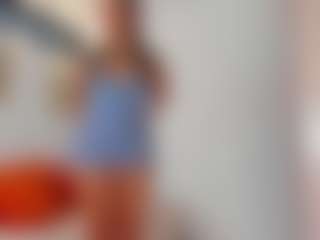 Karlyee's Live Sex Cam Show