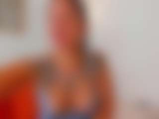 Karlyee's Live Sex Cam Show