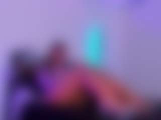 Karlyee's Live Sex Cam Show