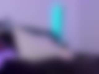 Karlyee's Live Sex Cam Show