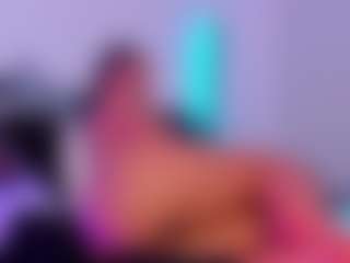 Karlyee's Live Sex Cam Show