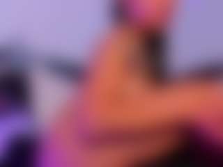 Karlyee's Live Sex Cam Show