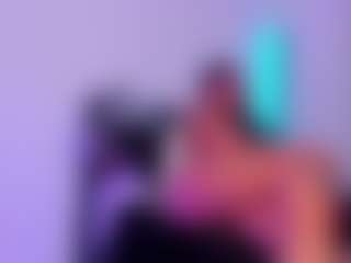 Karlyee's Live Sex Cam Show