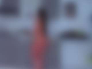 Live cam show with Karlyee - Gamer Blonde Hair on AdultVida.com