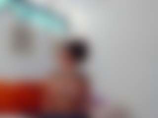 Karlyee's Live Sex Cam Show