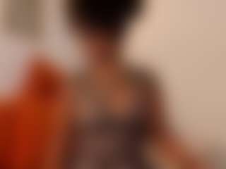 Live cam show with Karlyee - BBW on Camsoda