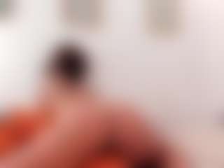 Karlyee's Live Sex Cam Show