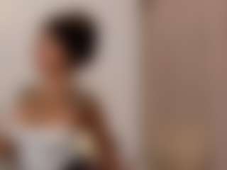 Karlyee's Live Sex Cam Show