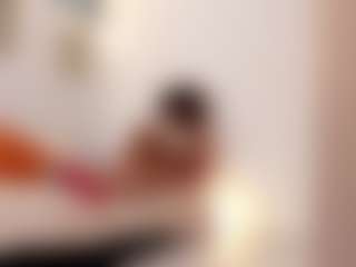 Karlyee's Live Sex Cam Show