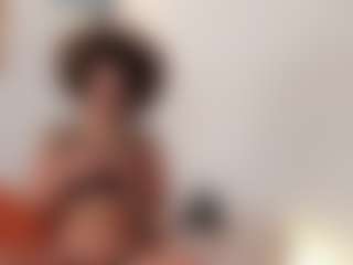 Live cam show with Karlyee - Facial Piercings on CamwithHer