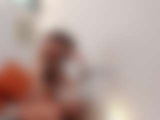 Live cam show with Karlyee - Nipple Piercings on Camsoda