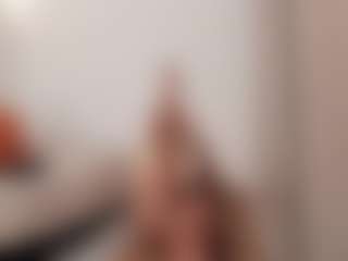 Karlyee's Live Sex Cam Show