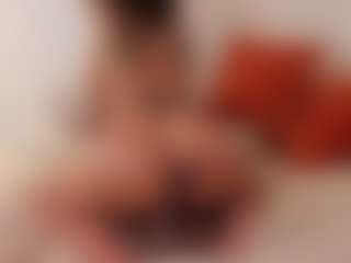 Karlyee's Live Sex Cam Show