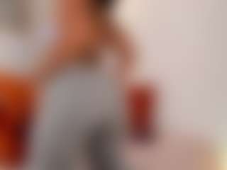 Karlyee's Live Sex Cam Show