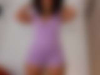 Karlyee's Live Sex Cam Show