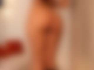 Karlyee's Live Sex Cam Show