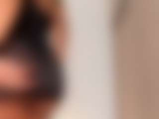 Karlyee's Live Sex Cam Show