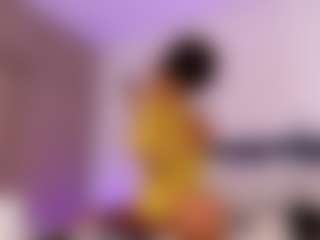 Karlyee's Live Sex Cam Show