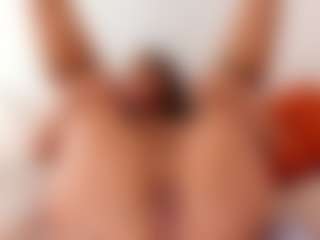 Karlyee's Live Sex Cam Show