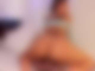 Karlyee's Live Sex Cam Show