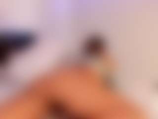 Karlyee's Live Sex Cam Show