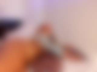 Karlyee's Live Sex Cam Show