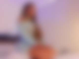 Karlyee's Live Sex Cam Show