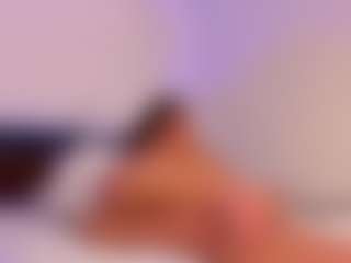 Karlyee's Live Sex Cam Show